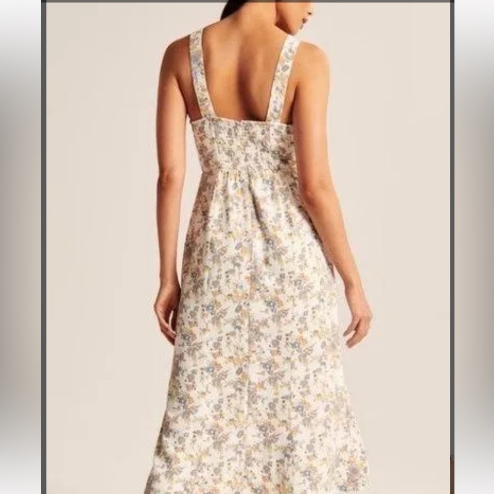 NWT Abercrombie Dress - Picture 2 of 3